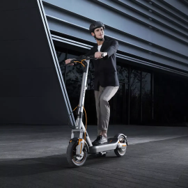 Xiaomi Electric Scooter 6 Max - Električni romobil