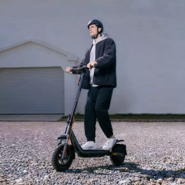 Xiaomi Electric Scooter 6 Pro - Električni romobil