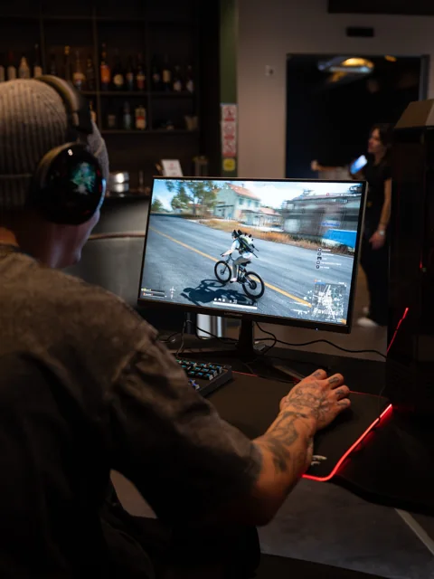 PUBG na gaming računalu u Respawn Gaming Loungeu